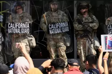 Protestas en Los Ángeles: Trump advirtió que implementará la Ley de Insurrección