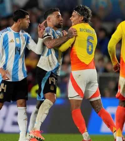 El empate dejó cruces calientes, gestos provocadores y momentos virales que explotaron en redes.