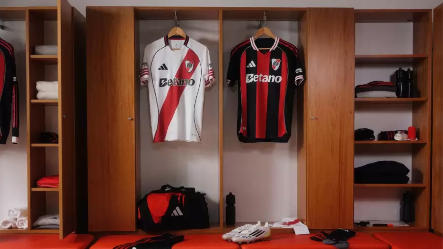 Camiseta de River/ Fuente: Adidas X