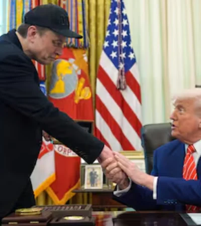 El magnate le pidió perdón a Donald Trump.