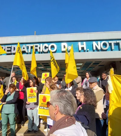 El Notti abraza al Garrahan: fuerte denuncia por salarios y crisis en salud pública