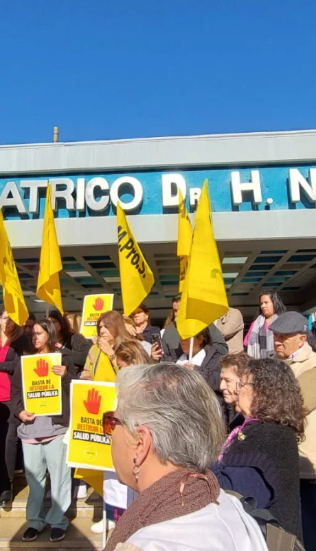 El Notti abraza al Garrahan: fuerte denuncia por salarios y crisis en salud pública