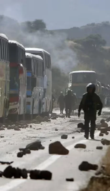 Un policía fue dinamitado en Bolivia: violentos reclaman por Evo Morales