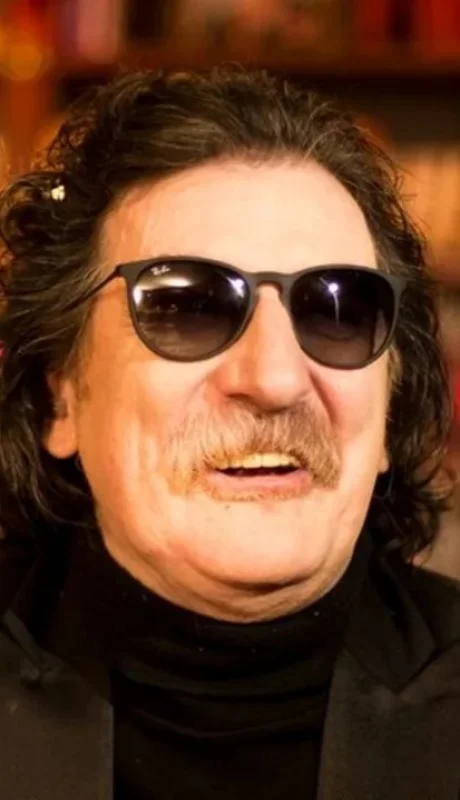 El genial Charly será distinguido por la UBA