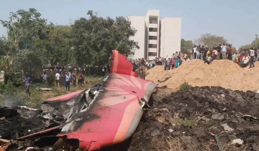 Al menos 290 personas murieron por el accidente aéreo según informaron desde el Hospital Civil de Ahmedabad.