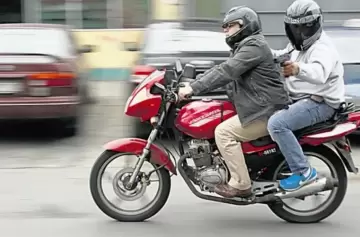 Motochorros: ¿cómo evitar ser víctima y qué hacer si te asaltan?