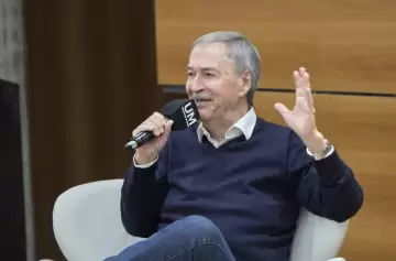 Juan Schiaretti avanza con Hacemos y teje acuerdos políticos en todo el país