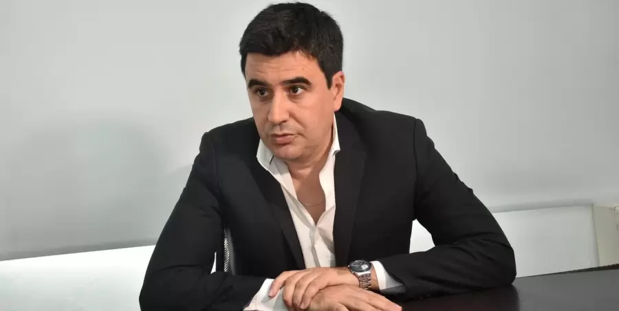 "Lo del juicio a Cristina es la punta del iceberg de perseguir a todos los que se le plantan de cara al modelo de Milei" (E. Toniolli)