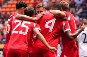 El Bayern Munich aplastó al Auckland City y abrió varios debates