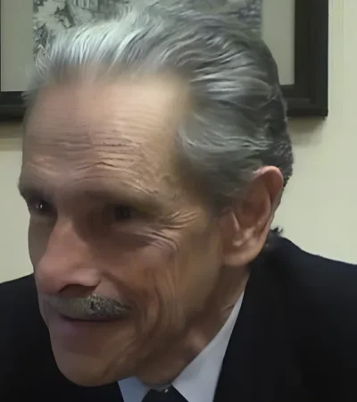 Juan Manuel Abal Medina.