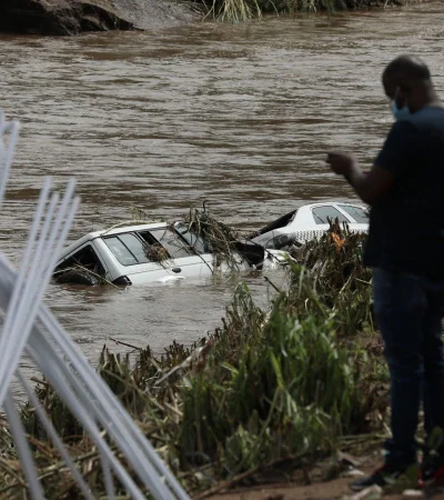 Las inundaciones sorprendieron con mareas de 4 metros a varias poblaciones que no estaban preparadas.