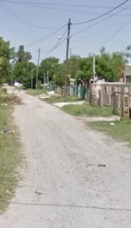 En una vivienda de este vecindario hallaron el cadáver de la víctima. (Foto: gentileza Crónica)