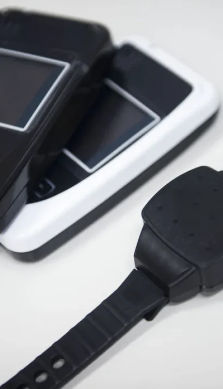 La tobillera electrónica que deberá usar Cristina/