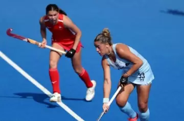 Hat-Trick de Gorzelany y quinta al hilo: Las Leonas demolieron a India en la Pro League