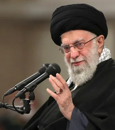 Ali Jamenei ha comenzado a mostrarse más activo con mensajes de arenga para atacar a Israel sin descanso.