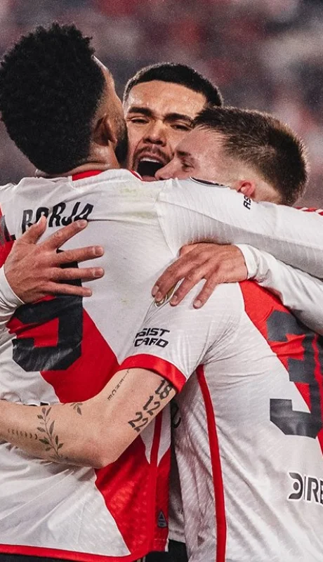 Miguel Borja podría irse de River.