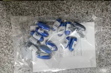 Con más de 100 cápsulas en su abdomen: cayó una "mula" en Tucumán