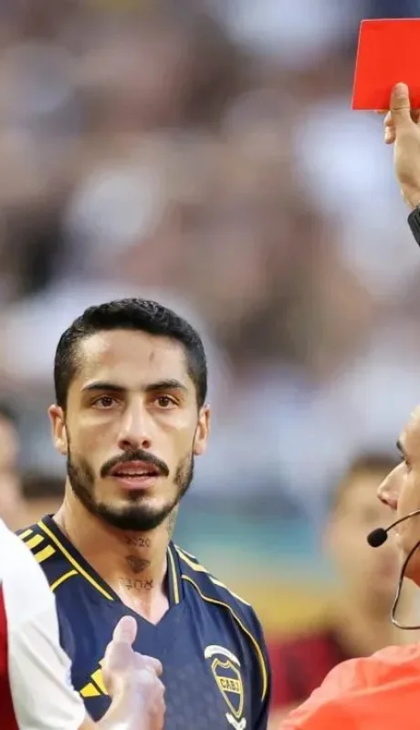 Figal recibió cuatro fechas de castigo.