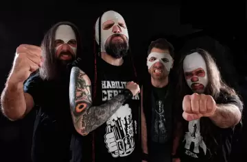 Asspera vuelve a Mendoza: "Cuanta más gente en contra tenemos, mejor nos va"