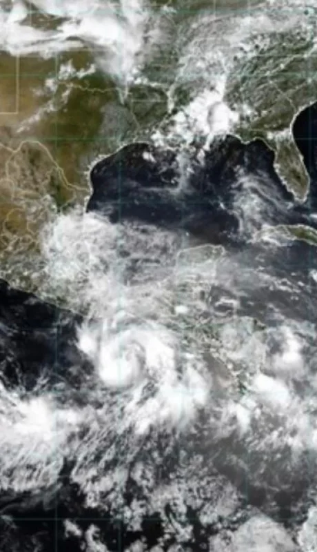 Erick aumentó de categoría y a diferencia de su predecesor, Bárbara, ingresará más adentro del territorio mexicano.