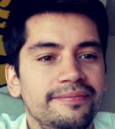 Pedro Pablo Mieres, el profesor asesinado en La Plata. (Foto: web)