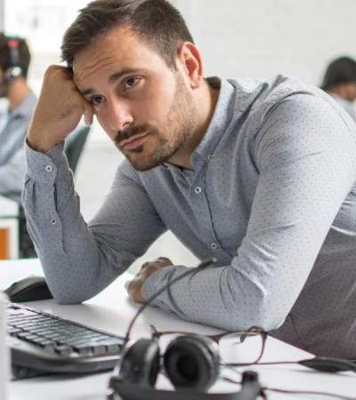 El 60% de los trabajadores no se sienten conectados con los valores de su organización.