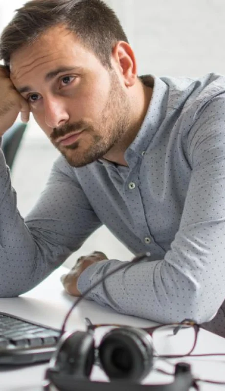 El 60% de los trabajadores no se sienten conectados con los valores de su organización.