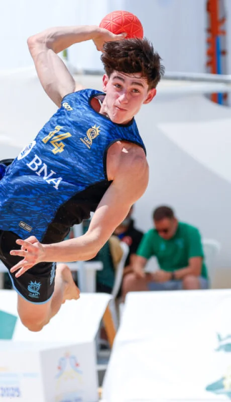 Los pibes argentinos siguen a delante