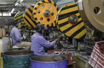 Según un  informe de la UIA, la actividad industrial mejoró en el segundo trimestre