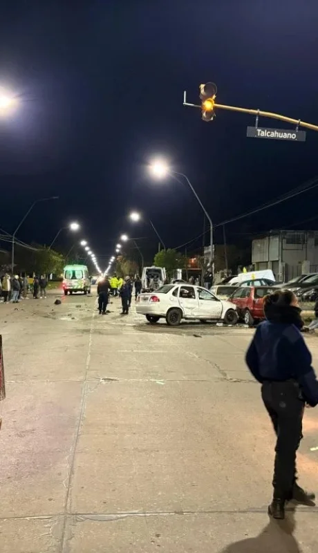 Un joven murió y hay seis heridos en Mar del Plata.
