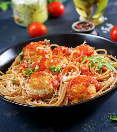 La pasta junto al asado el locro en los días patrios son los platos más elegidos por los argentinos/