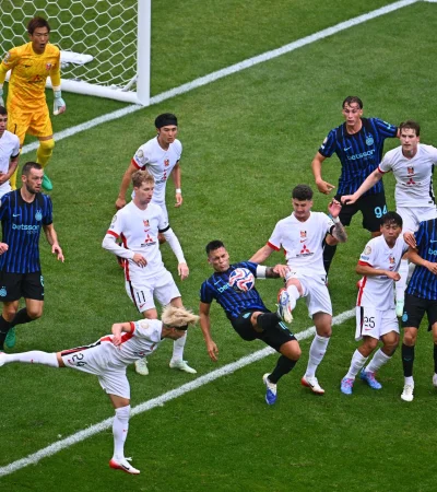 Ojo River, Inter venció a Urawa por 2 a 1 y llegó a la cima del grupo