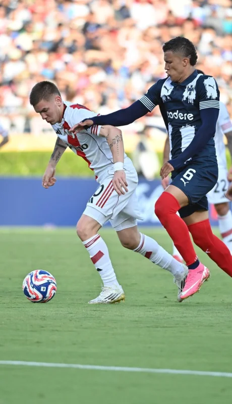 River probó por todos lados, pero no pudo con el Monterrey