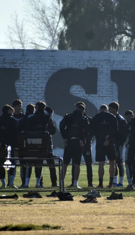 Gimnasia y Esgrima va en busca de una victoria de local antes Talleres de Remedios de Escalada