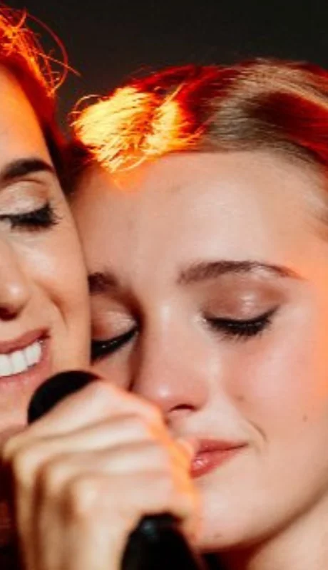 Antonia Audoglio celebró sus 15 años con una fiesta soñada en Arequito.