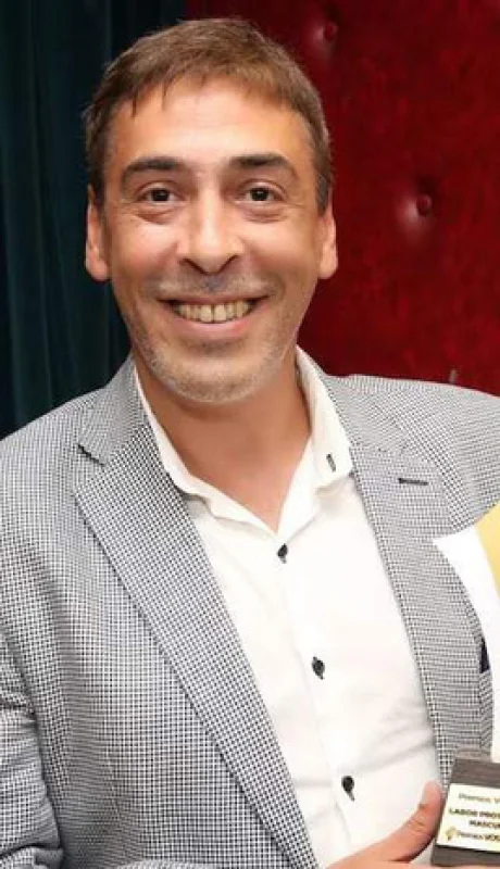 René era hijo de César Bertrand y María Rosa Fugazot