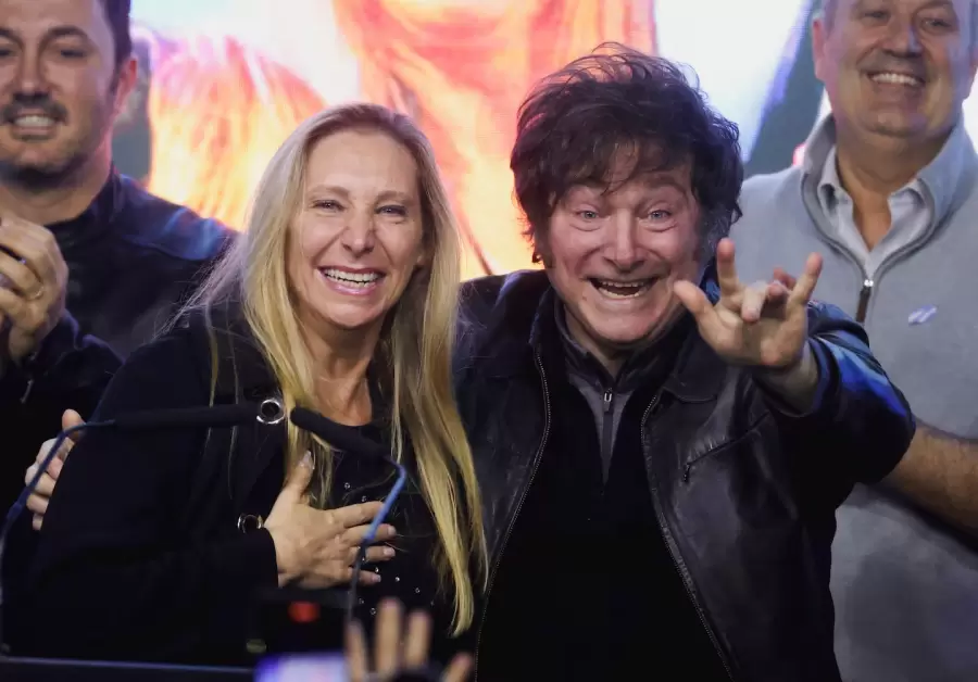 Javier y Karina Milei