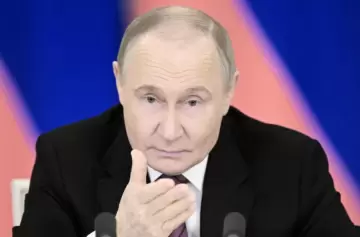 Vladímir Putin admitió que su gasto militar causa descalabros en la economía de Rusia