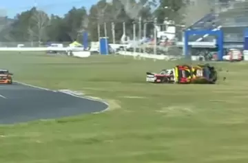 El video del terrible accidente del hijo de Gurí Martínez: su camioneta quedó desintegrada