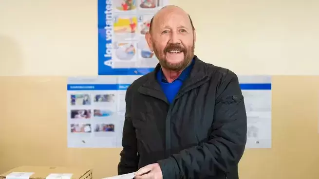 "Las cifras de Insfrán son imbatibles, pero sirven para ver el impacto en la estrategia de campaña de La Libertad Avanza" (V. Isasi)