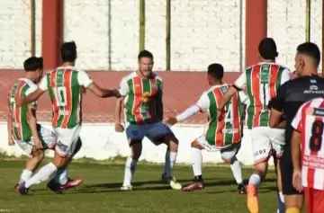 Final del Apertura 2025 de la LMF: el detalle que molestó a los hinchas