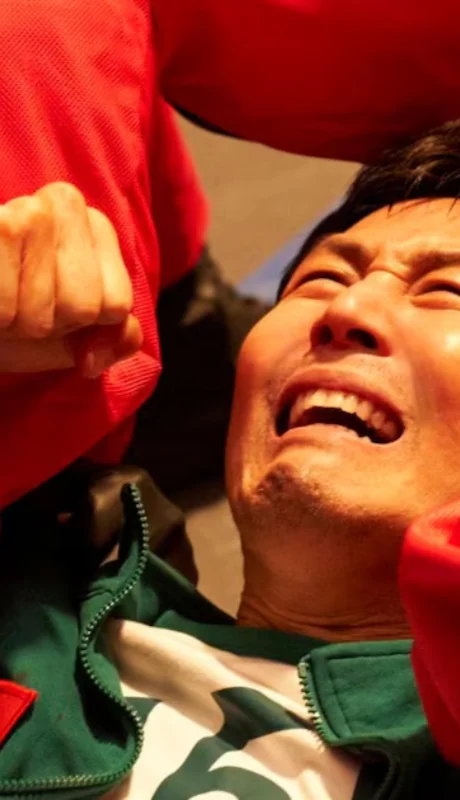 Hwang Dong-hyuk, creador de El Juego del Calamar, confesó que se inspiró en figuras como Elon Musk para dar forma a los VIPs de la serie.