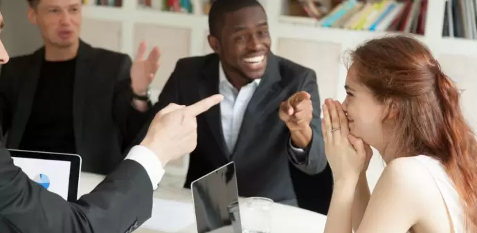 A pesar de los esfuerzos por mejorar el nivel de inglés en Argentina, muchos aún enfrentan desafíos significativos al hablar este idioma.