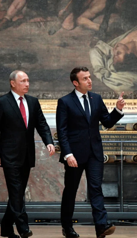 Putin y Macon en tiempos de relaciones cercanas