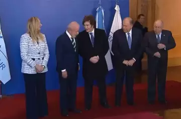 Video: frío saludo entre Milei y Lula marcó el inicio de la Cumbre del Mercosur