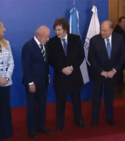 La reunión del Mercosur estuvo atravesada por gestos diplomáticos tensos.