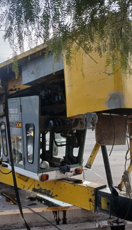 Volcó una grúa en Rodríguez Peña.