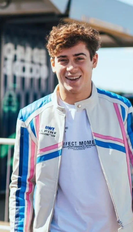 Franco Colapinto corre en Silverstone.