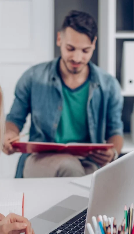 La pandemia, el cambio de valores y la falta de propósito provocaron un quiebre generacional en el mundo laboral.