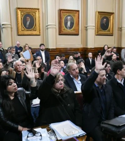 Ayer la oposición en el Senado de la Nación logró avanzar con los dictámenes y pedirá sesión para la semana próxima.